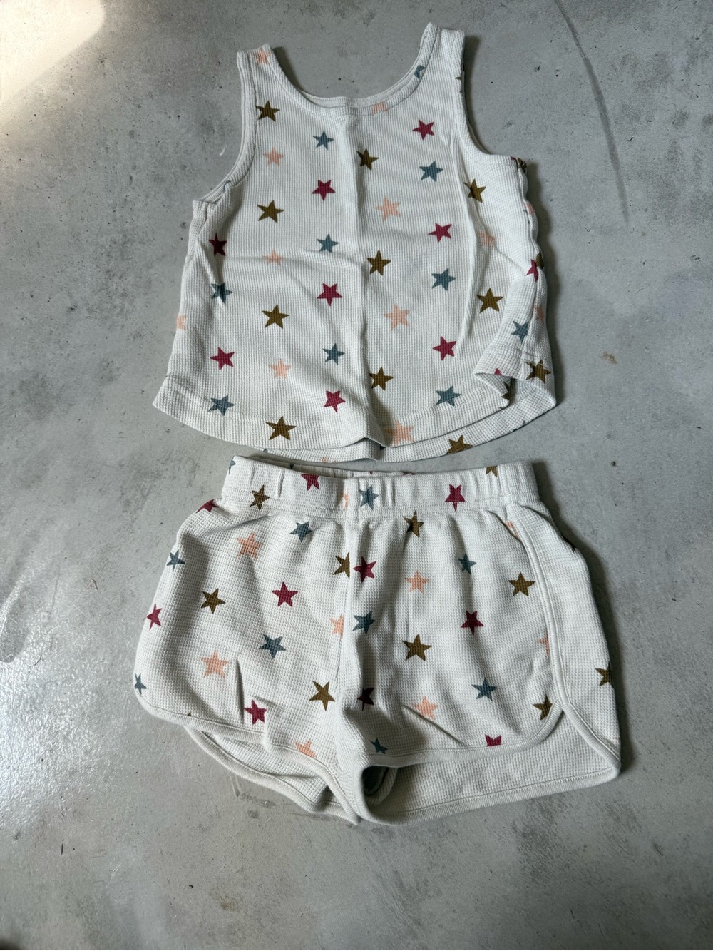 Rylee + Cru White Star Print Tank & Shorts Set with Multicolor Stars